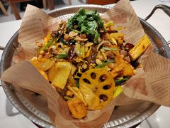 -红渡小香·牛肉麻辣香锅(车站南路店)