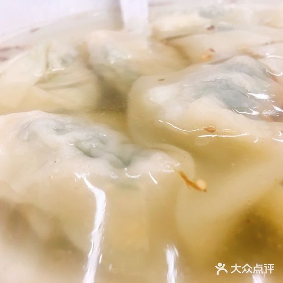 顶老真上海手工大馄饨(岩屿店)