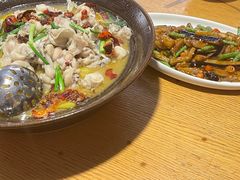 -黄鹤天厨·泡椒田鸡创始者(莲花店)