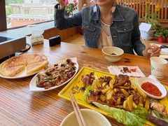 -四姑娘山阿巴郎·藏式花园餐厅