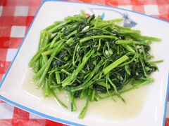 蒜蓉炒空心菜-鑫悦楼煎蟹·16年海鲜大排档