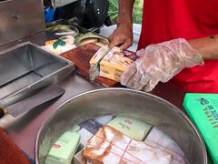 -詹爷爷乌节路街头冰淇淋