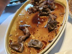 -八府香鸭·啫啫煲(华山路店)