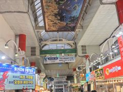 -西归浦每天偶来市场