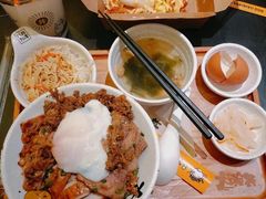 -熊吞·大碗丼烧肉饭(西市场嘉华店)