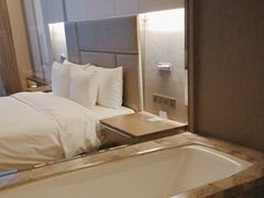-上海国展宝龙丽筠酒店
