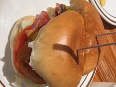 -Thanks美式餐厅(汉堡咖啡店)