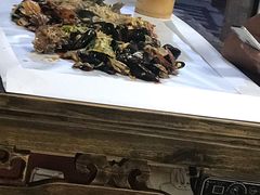 -张记老街里海鲜美食城(劈柴院店)