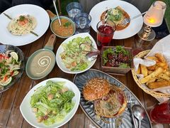 -Let'sBURGERplus·非常创意汉堡(三里屯店)