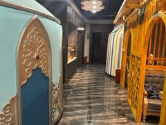 -哈啾嗨·新概念蒙餐(红星新城店)