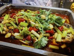 -琥珀老六龙虾(四里河店)