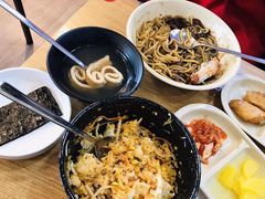 -大浪炭火鲜牛肉·酒场(竹禅街店)