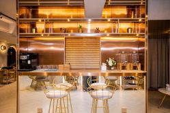 -苏豪路易士·嘉玛发廊