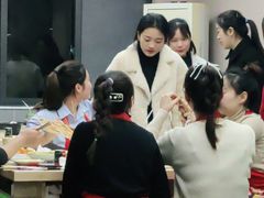 -俭让佬妈现卤串串(温江总店)
