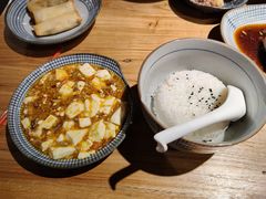 蟹粉豆腐拌饭-南小蟹手工點心(三里屯店)