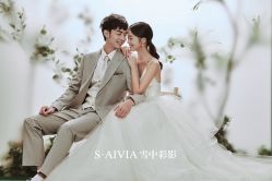 -雪中彩影婚纱摄影·微光艺术中心