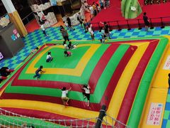 -蒙特利亲子乐园