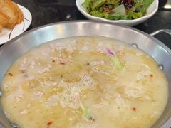 -老来福·非遗酸汤兔(凯旋路店)