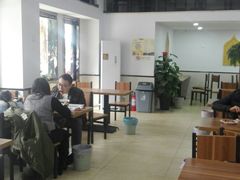 大堂-草桥清真牛肉锅贴扁食店