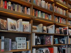 -茑屋书店(天目里店)