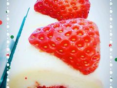 -全家便利店(洛川东路店)