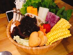 -湊湊火锅·茶憩(杭州湖滨银泰in77店)