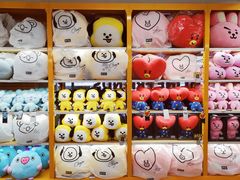 -line friends(明洞旗舰店)