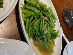 -渝半城经典川粤菜(重庆天地店)