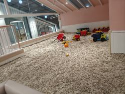 -奈尔宝·儿童乐园·亲子餐厅(星河湾店)