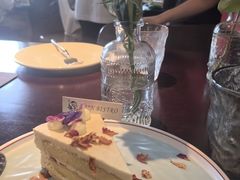 -22ºN BISTRO西餐&酒馆(石奥商业街店)