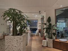 -Line 咖啡(石厦花园店)