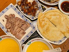 -老天桥酱肉烧饼夹肘子(天桥店)