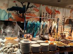 -雍容荟帝王蟹活龙虾展台自助(IFS黑金店)