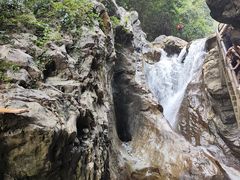 -华蓥山天意谷景区