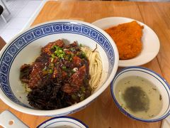-沪西老弄堂面馆(定西路店)