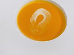 奶油栗子南瓜汤-小莫餐厅And More Restaurant西餐(北京展览馆店)