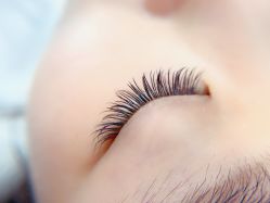 -沫儿·美甲美睫·半永久·皮肤管理