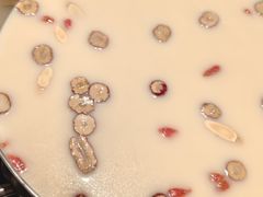 -尚尚仙·酸汤猪手·猪肚鸡火锅(华联万柳购物中心店)