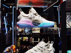 -李宁(大宁国际旗舰店)