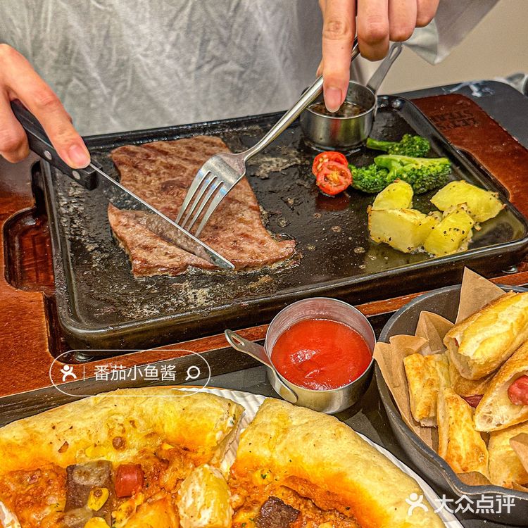 请把必胜客的这个新品🍕！列入永久菜单好嘛！