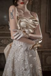 -艾米丽婚纱礼服