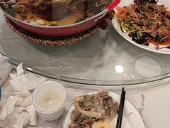 -鑫巴蜀小镇 · 水煮鱼专研店(玉桥店)