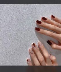 -悦指间美甲美睫