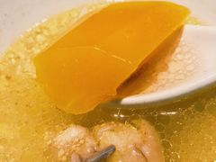 木瓜椰子鸡锅-汤城小厨•粤菜•靓汤(苏州街店)