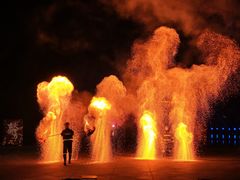 -茅山东方盐湖城景区