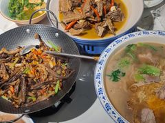 -状元人家·公园别墅衡东土菜(溪悦荟店)