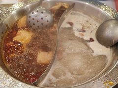 -嘎琉鲜切牛肉自助火锅