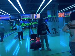 -世代星球·保龄球·镭战真人CS·团建(杨浦店)