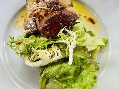 鹅肝配沙拉-Le Comptoir de la Gastronomie