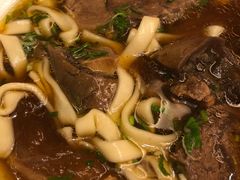 天下三绝牛肉面-天下三绝 牛肉面/红酒